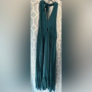 Elegant Teal Sleeveless Dress